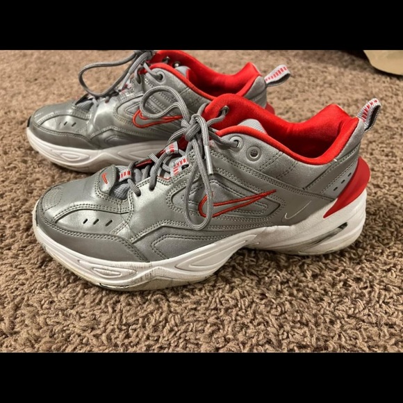 Nike - Picture 2 of 2